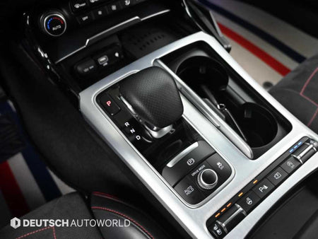 Kia Stinger — photo 09