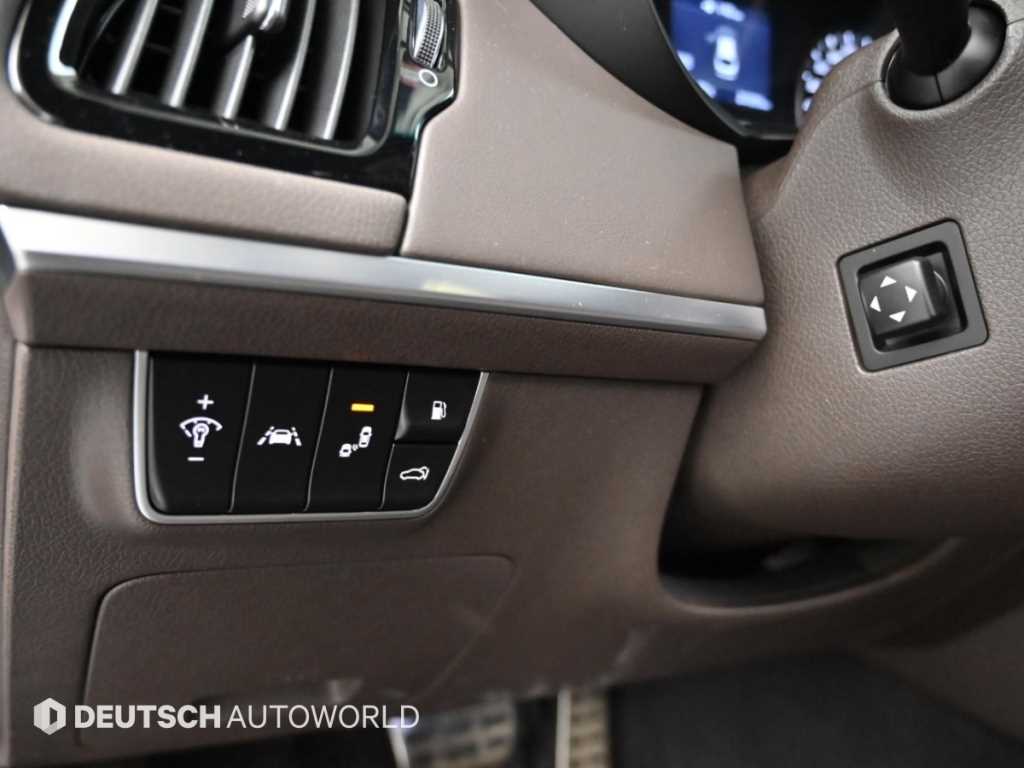 Kia Stinger — photo 17