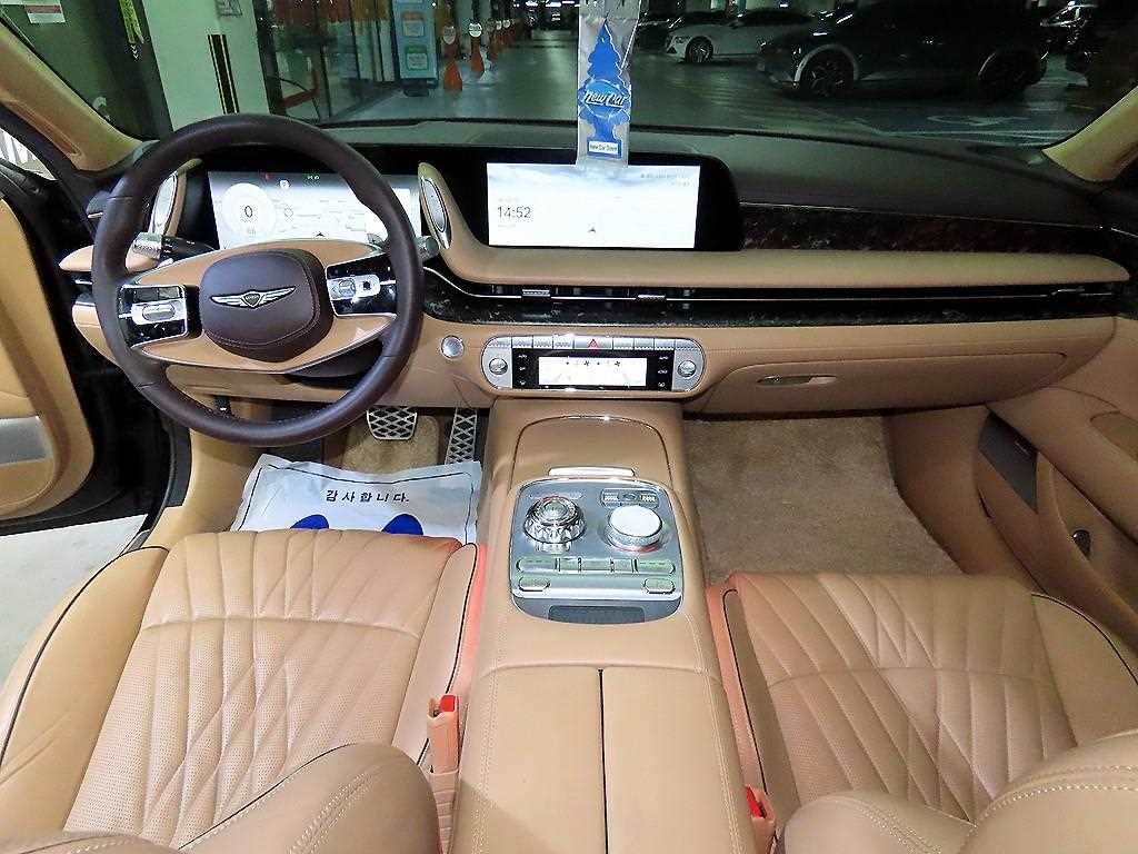 Genesis G90 — photo 10