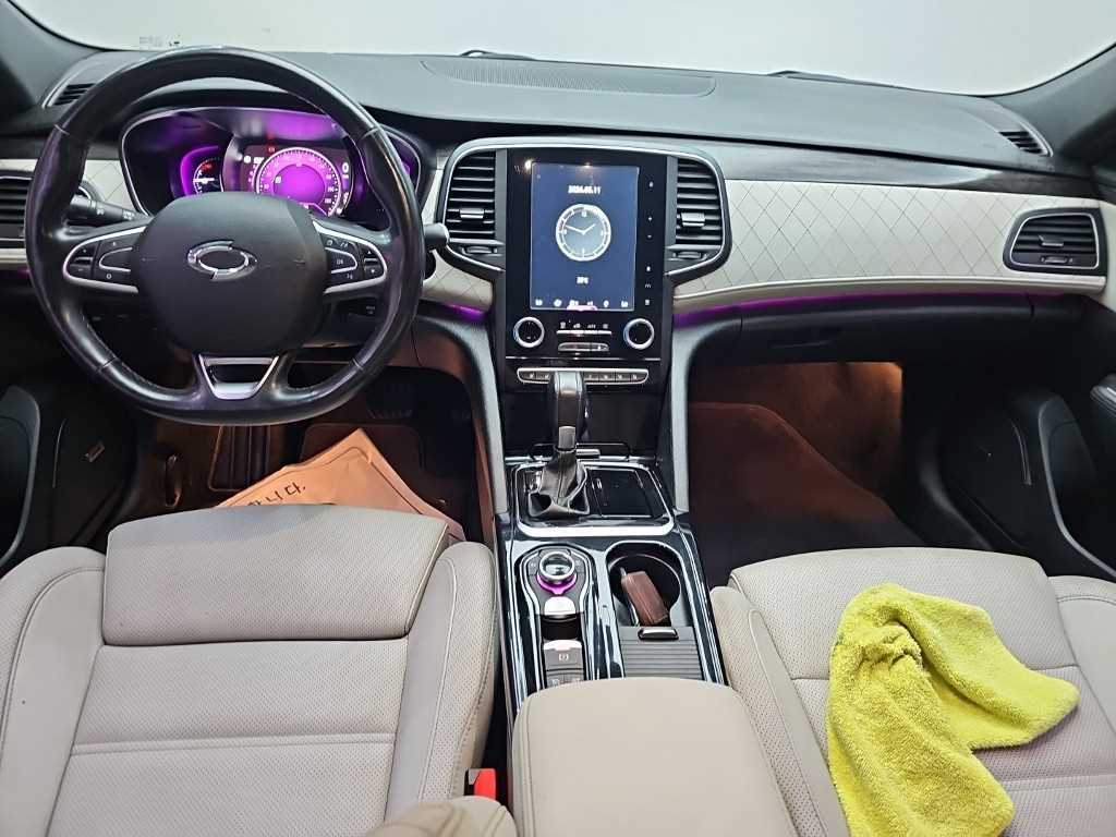 RENAULT SM6 — photo 07