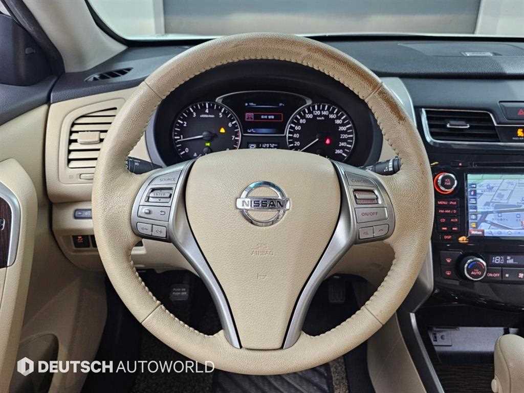 Nissan Altima — photo 11