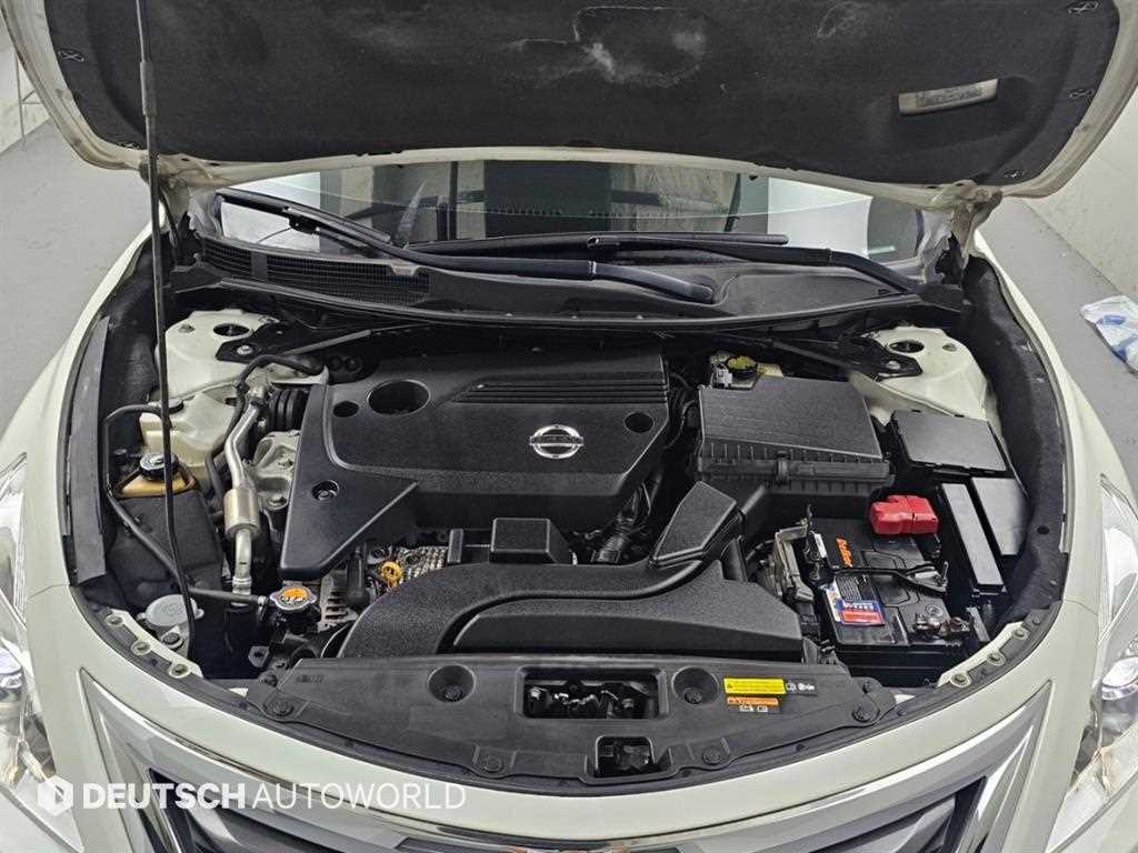 Nissan Altima — photo 18
