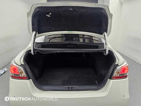 Nissan Altima — photo 19