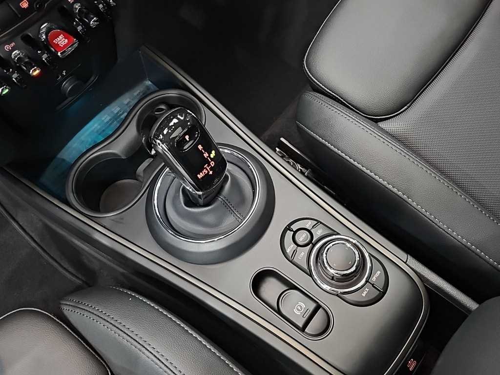 Mini Countryman — photo 08