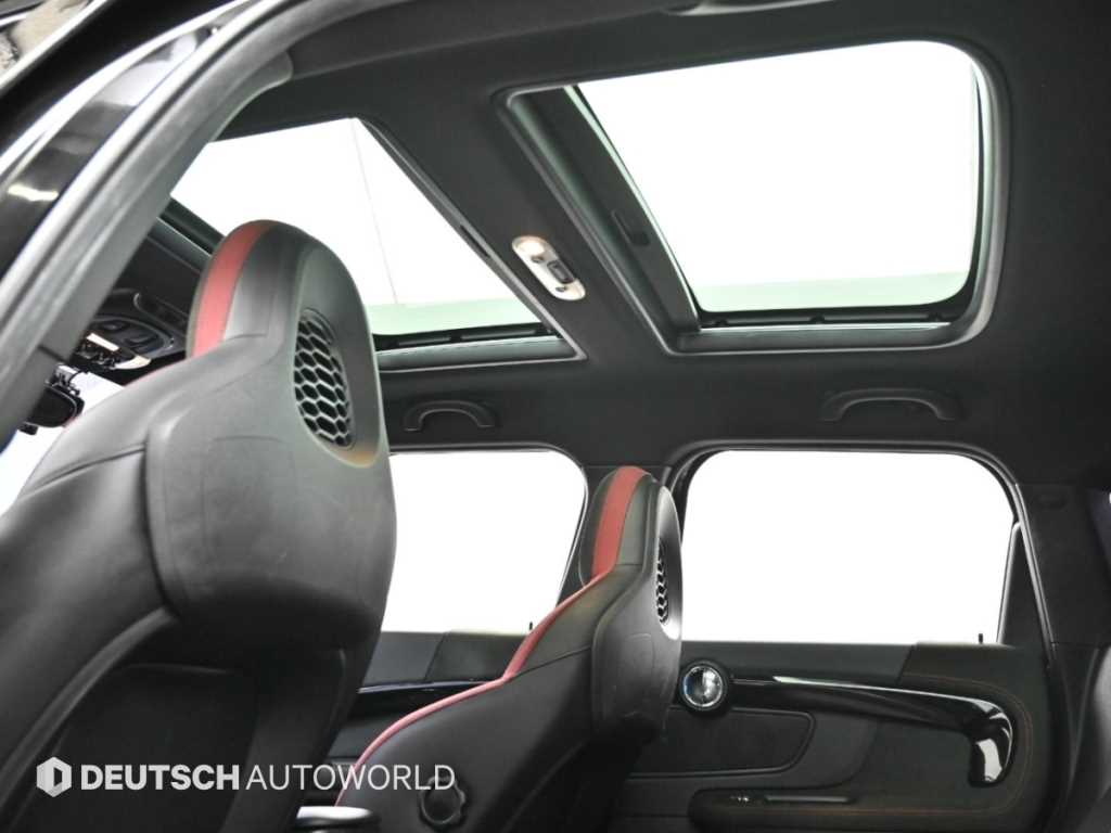 Mini Countryman — photo 18