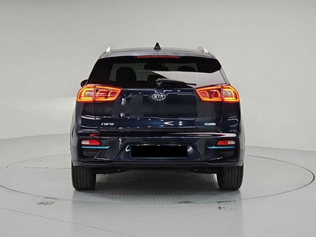 Kia Niro — photo 02
