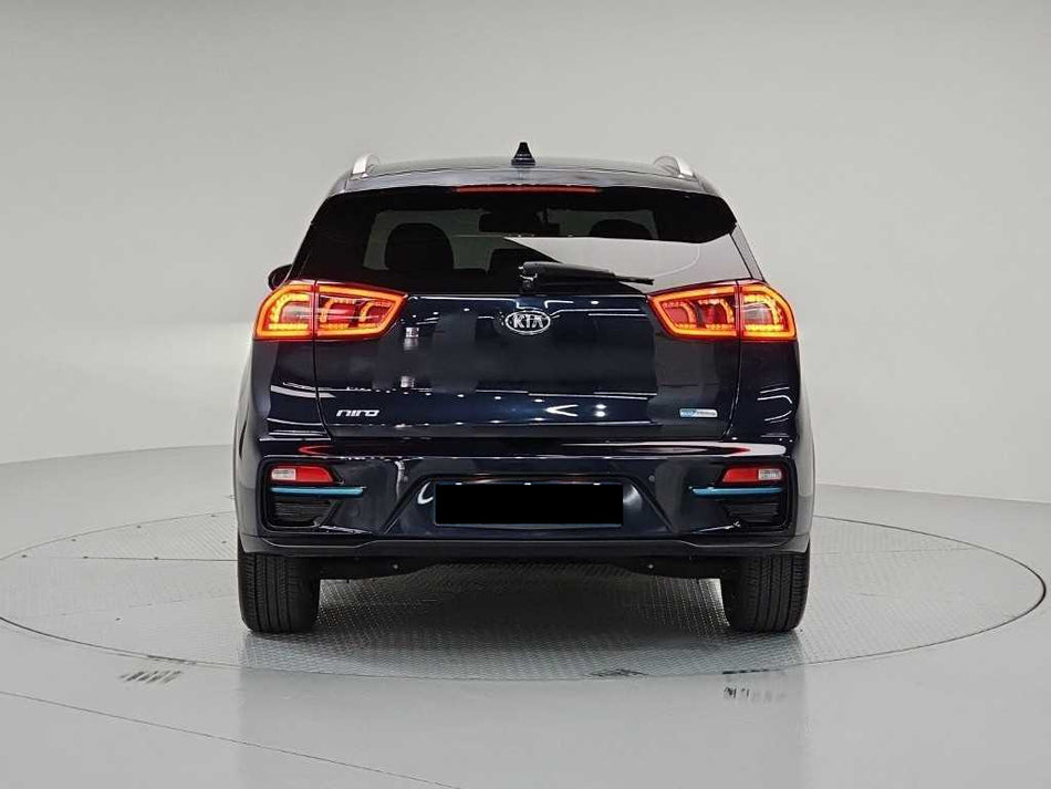 Kia Niro — photo 02