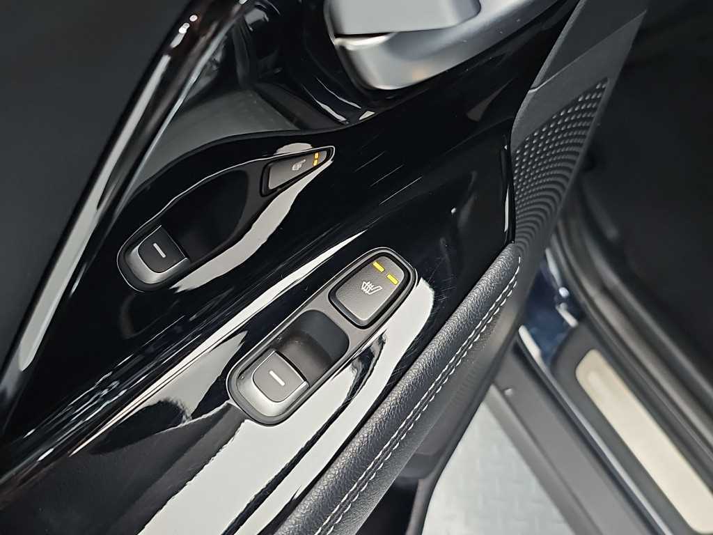 Kia Niro — photo 13