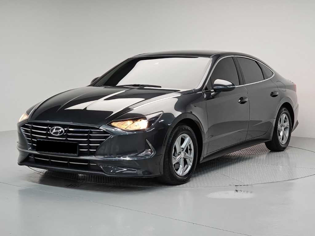 Hyundai Sonata — photo 01