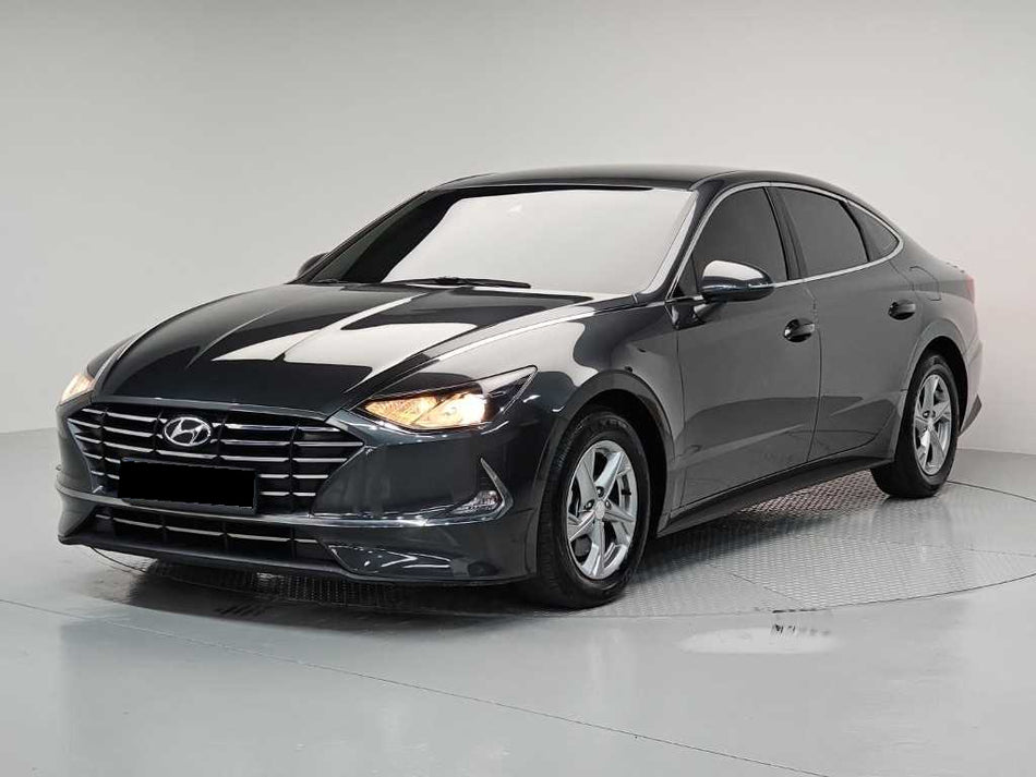 Hyundai Sonata — photo 01