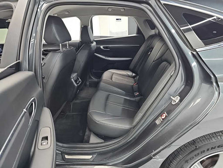 Hyundai Sonata — photo 12