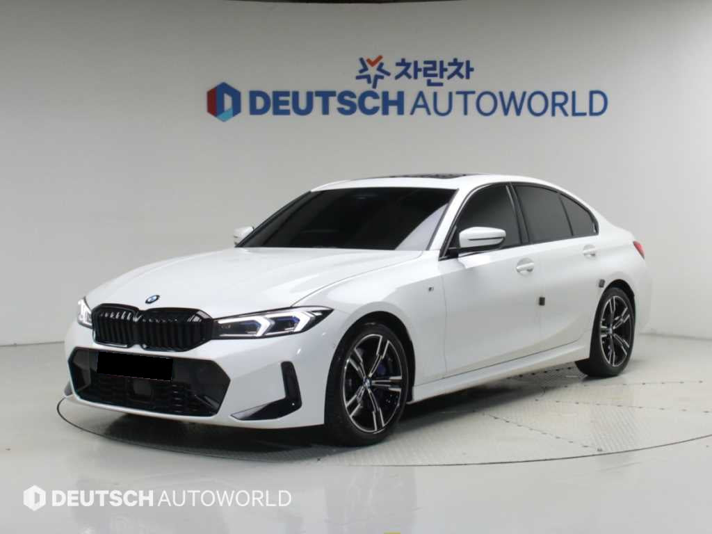 BMW 3-Series — photo 01