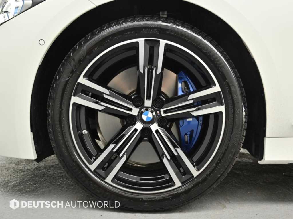 BMW 3-Series — photo 05