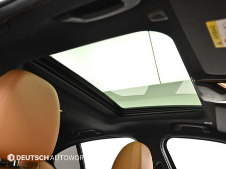 BMW 3-Series — photo 18