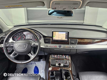 Audi A8 — photo 07