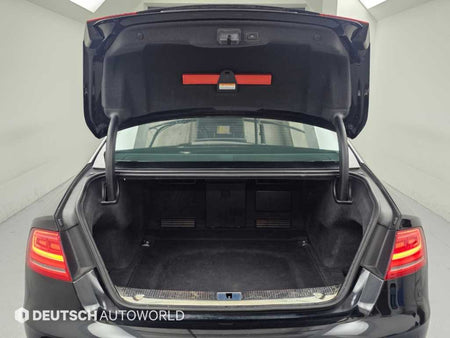 Audi A8 — photo 19
