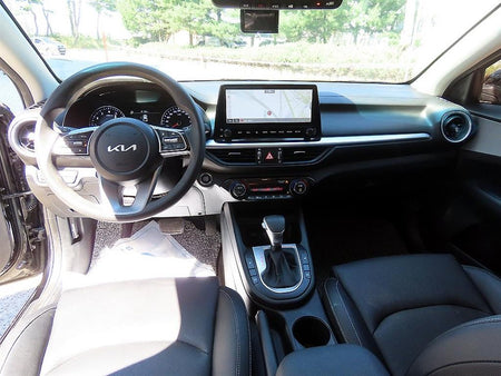 Kia K3 — photo 07