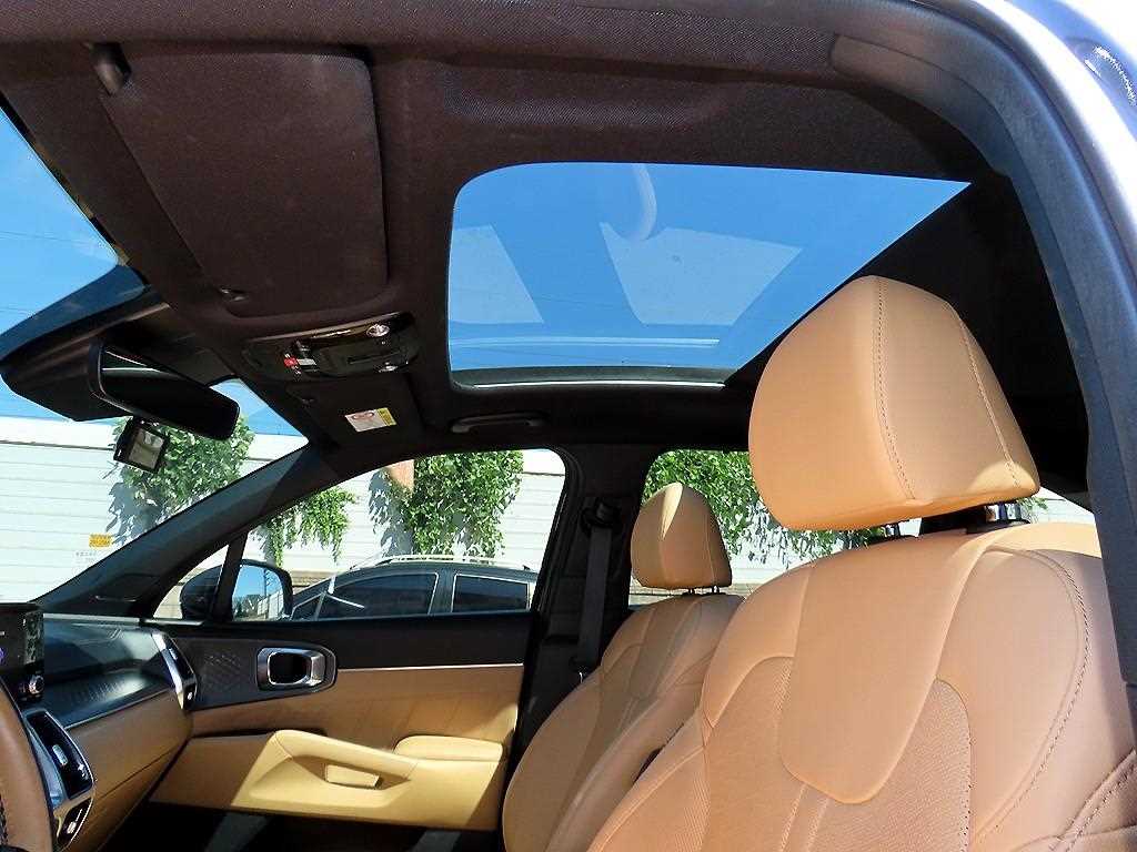 Kia Sorento — photo 15