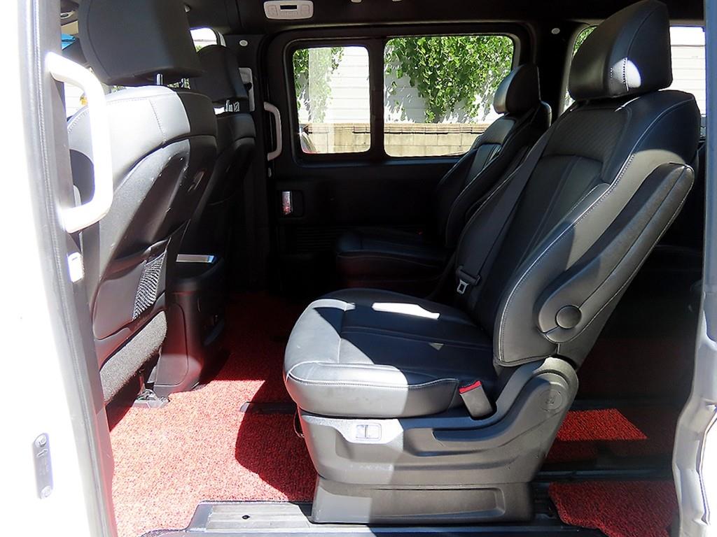 Hyundai Staria — photo 06
