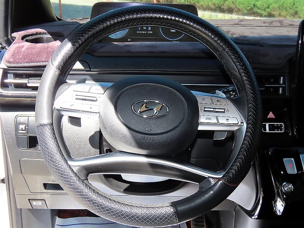 Hyundai Staria — photo 09