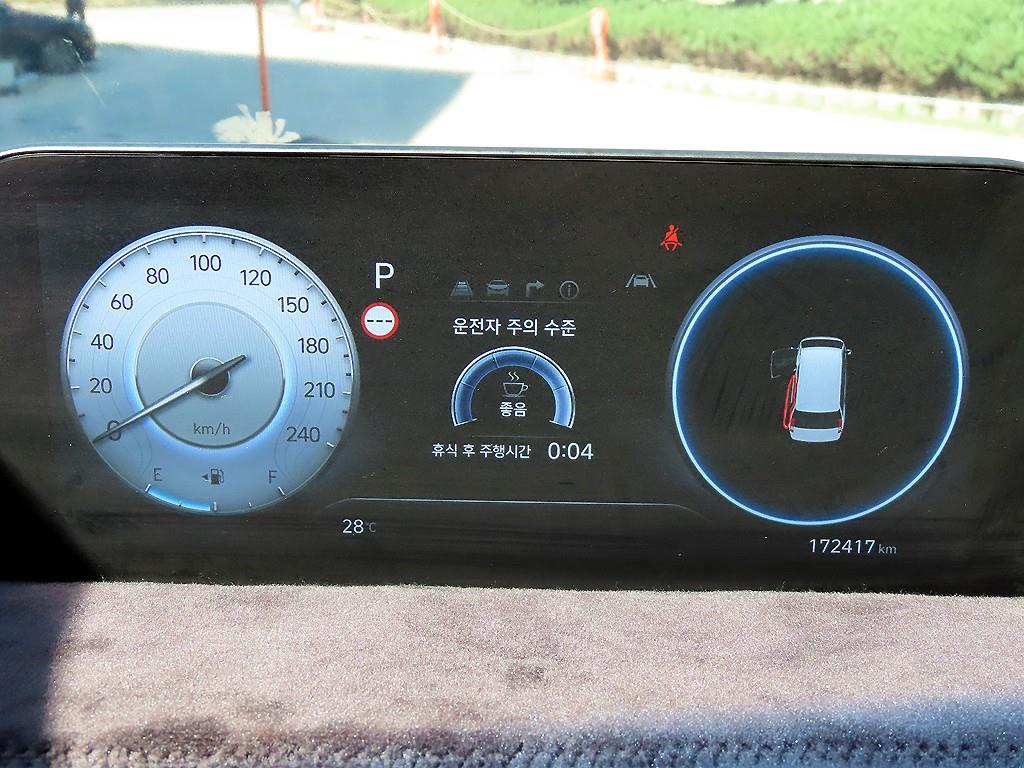 Hyundai Staria — photo 10