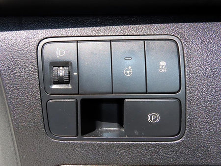 Hyundai Staria — photo 13