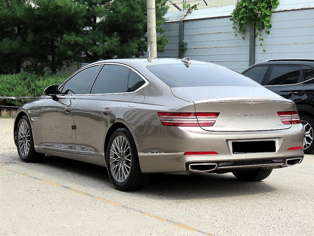 Genesis G80 — photo 03