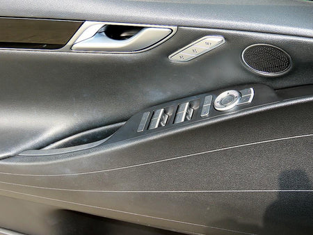 Genesis G80 — photo 12