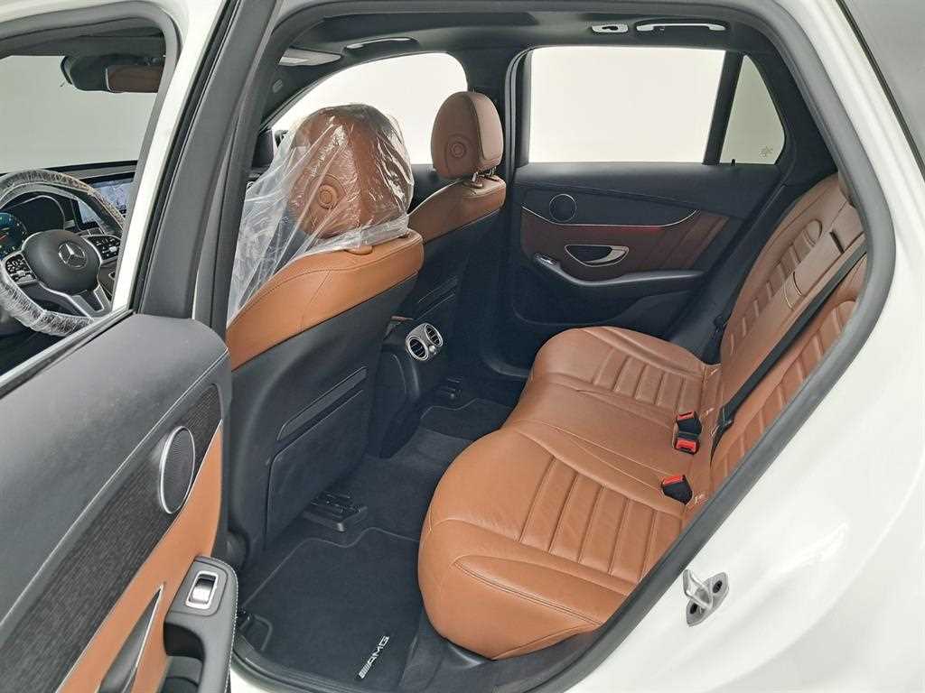 Mercedes-Benz GLC-Class — photo 12