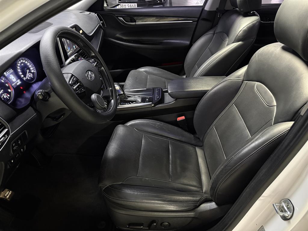 Hyundai Grandeur — photo 08