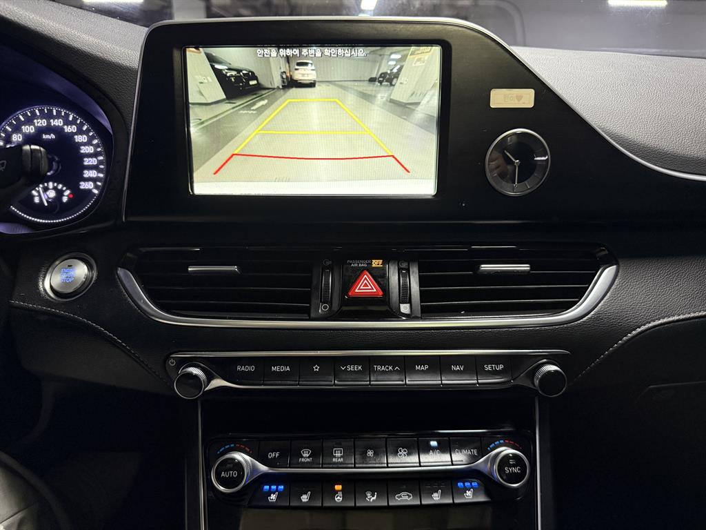Hyundai Grandeur — photo 12