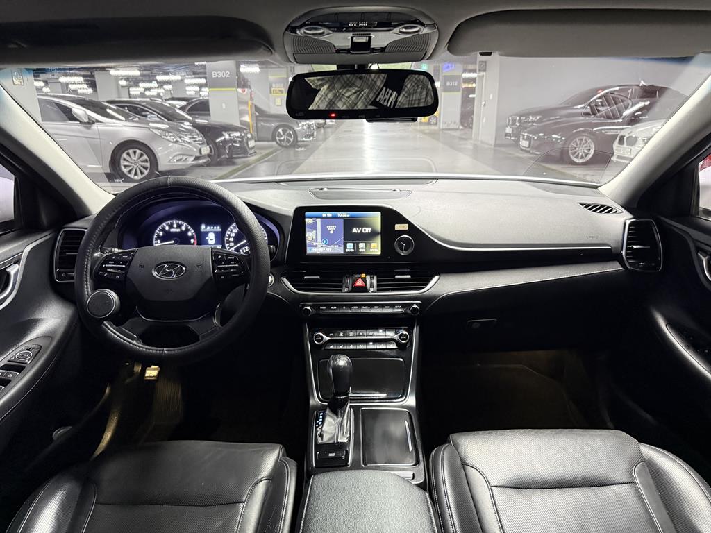Hyundai Grandeur — photo 20