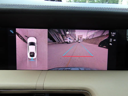 Porsche Taycan — photo 15
