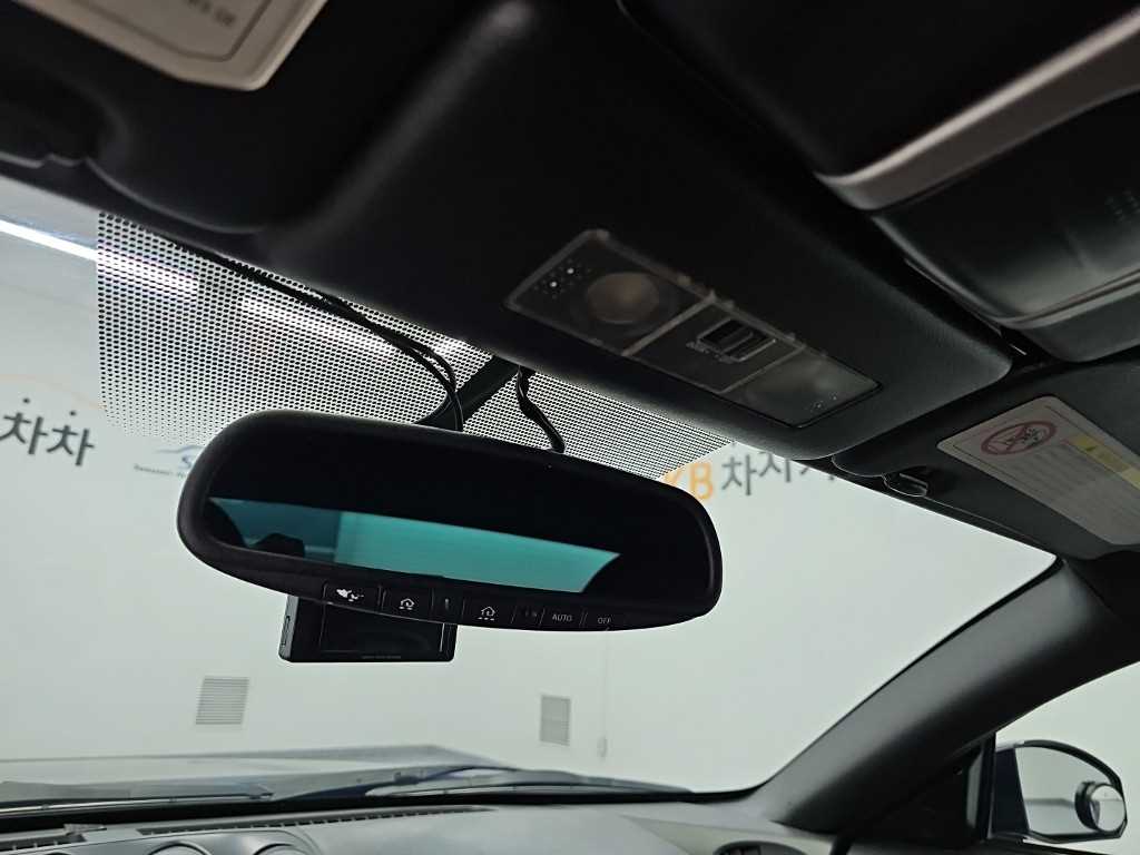 Nissan 350Z — photo 15
