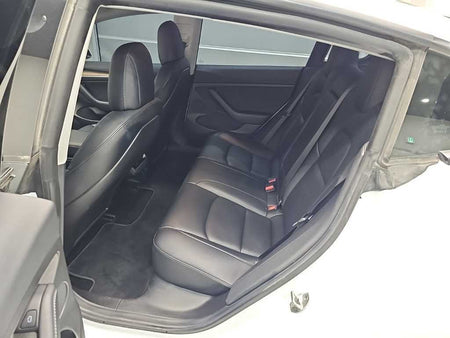Tesla Model 3 — photo 12