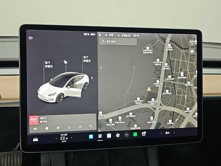 Tesla Model 3 — photo 14