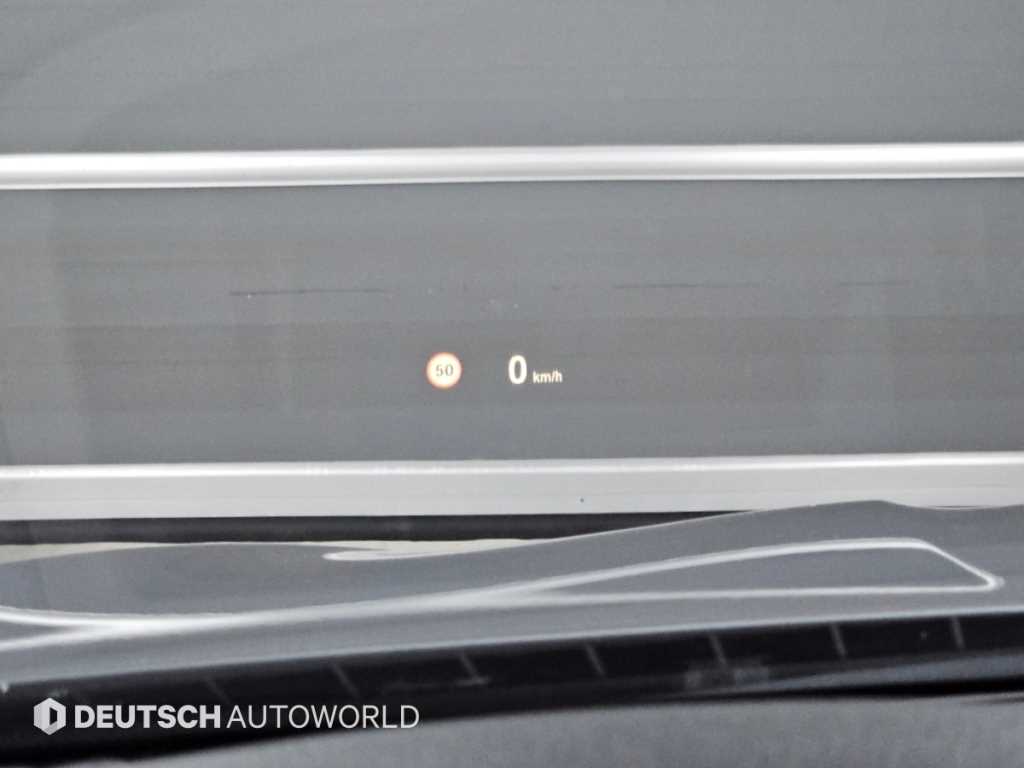 BMW 5-Series — photo 17