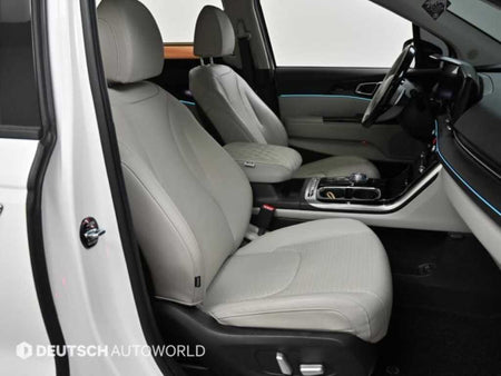 Kia Carnival — photo 10