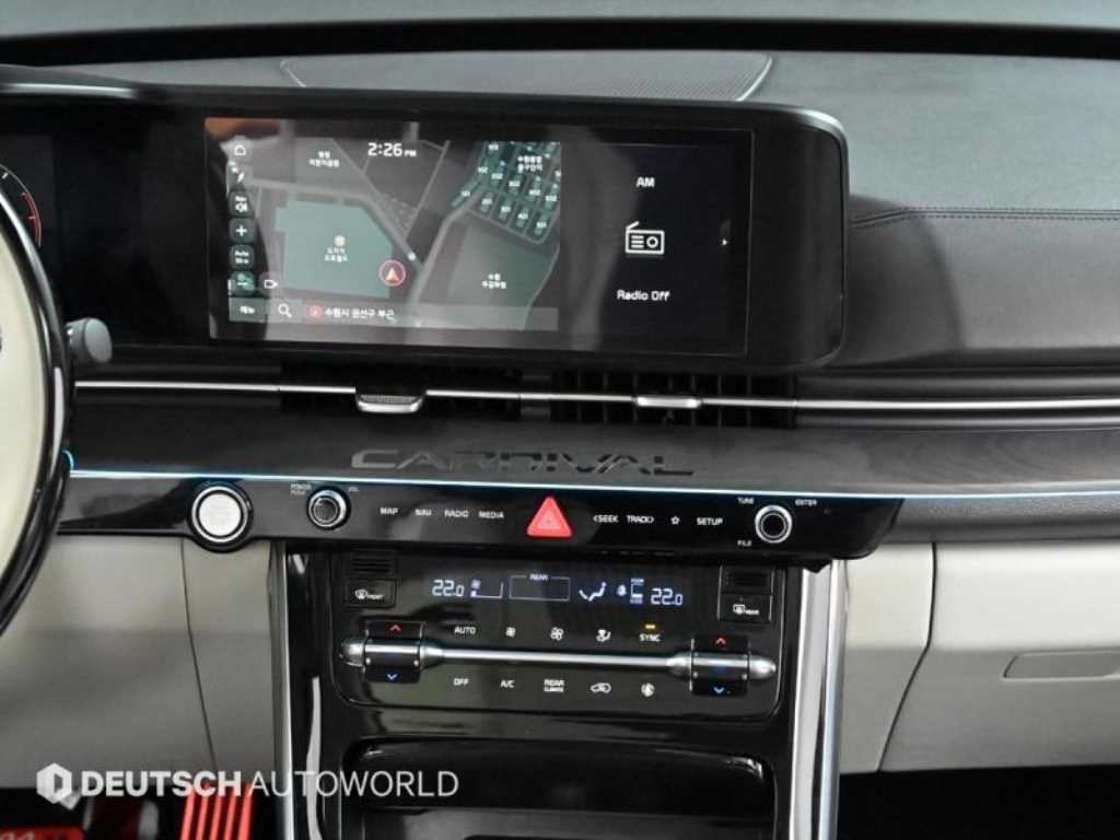 Kia Carnival — photo 14