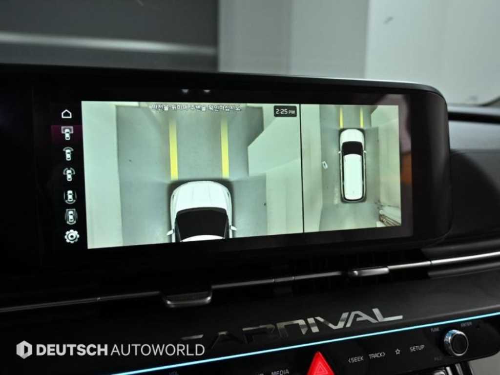Kia Carnival — photo 15