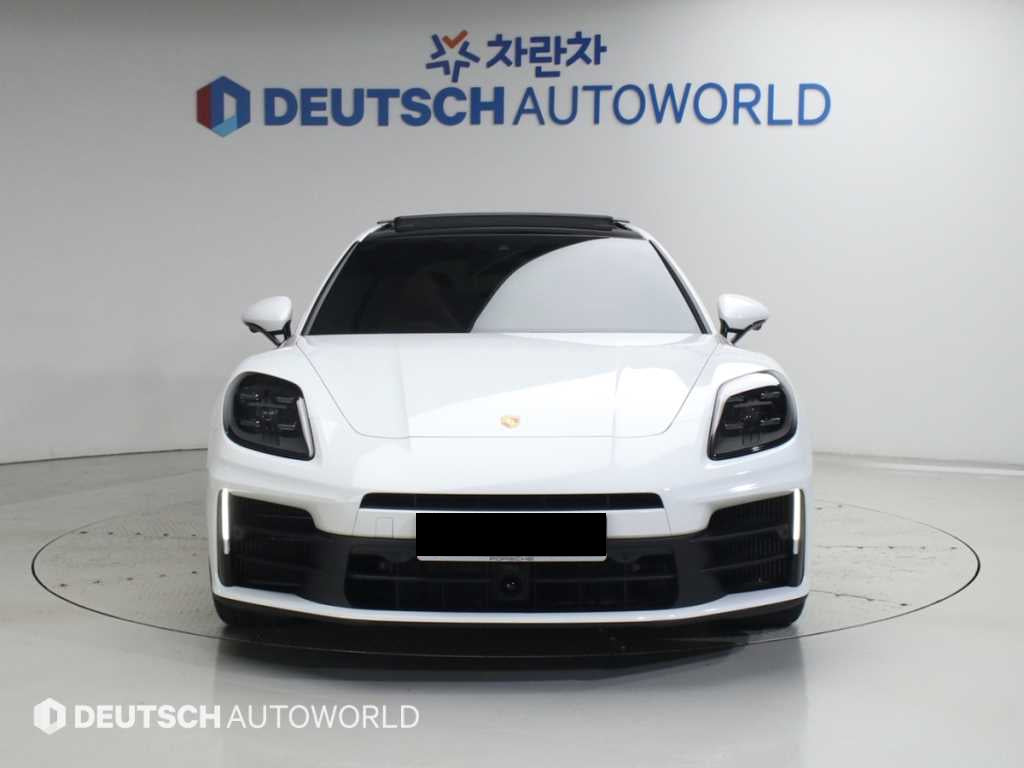 Porsche Panamera — photo 03