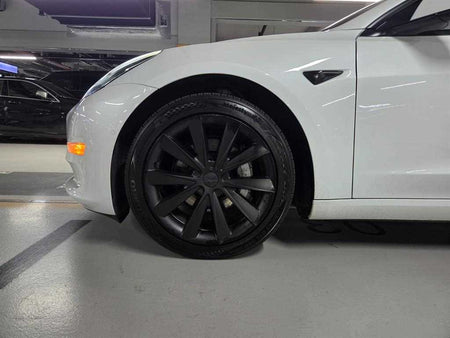 Tesla Model 3 — photo 06
