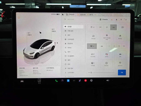 Tesla Model 3 — photo 15