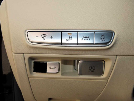 Kia K9 — photo 13