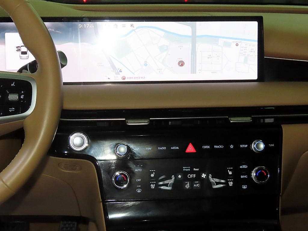 Genesis G80 — photo 11