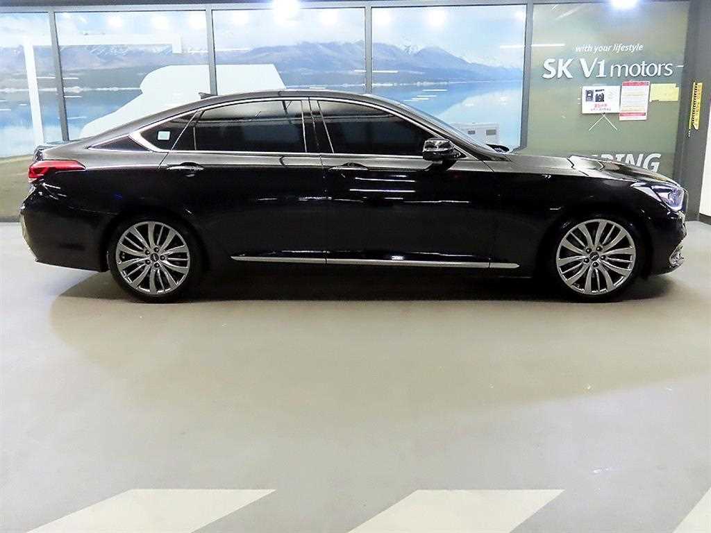 Genesis G80 — photo 03