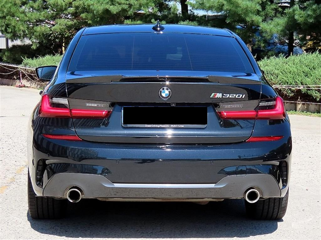 BMW 3-Series — photo 04