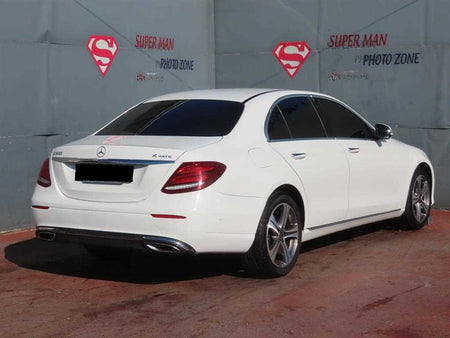 Mercedes-Benz E-Class — photo 03