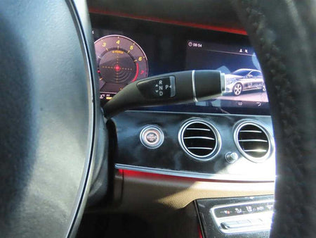 Mercedes-Benz E-Class — photo 16