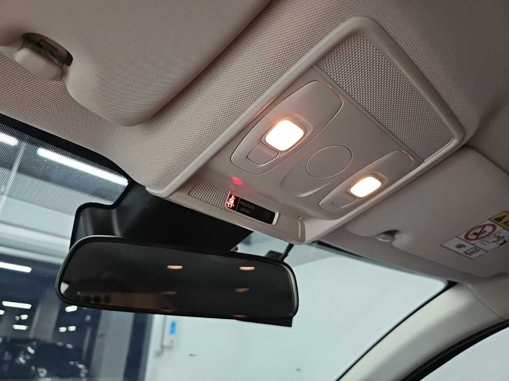 RENAULT XM3 — photo 15
